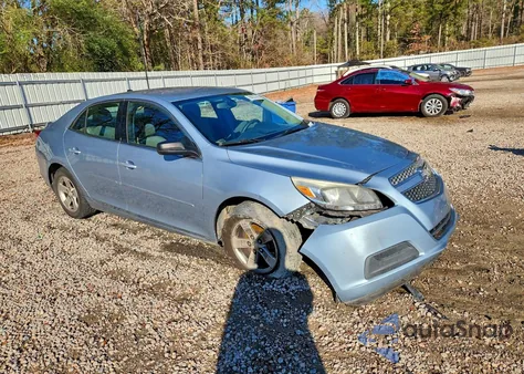 2013 Chevrolet Malibu Ls z USA, uszkodzony, nr VIN 1G11B5SA7DU118748